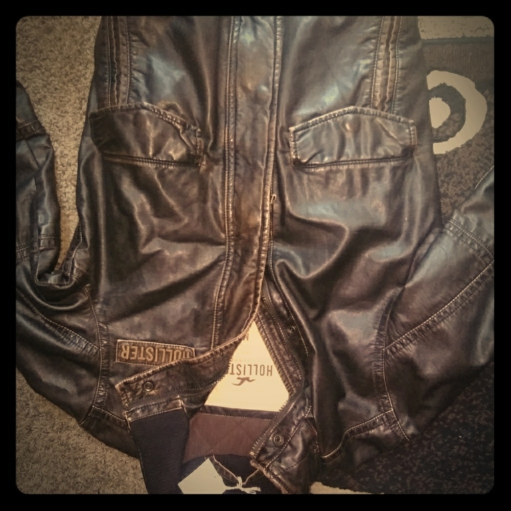 Hollister bomber jacket